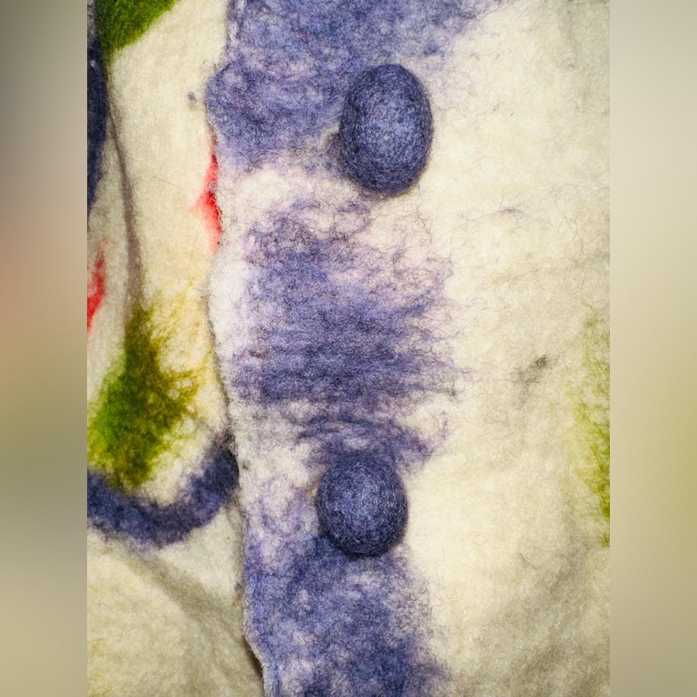 Colorful Artisan NUNO Felted Vest w/3 buttons Med - Picture 7 of 12